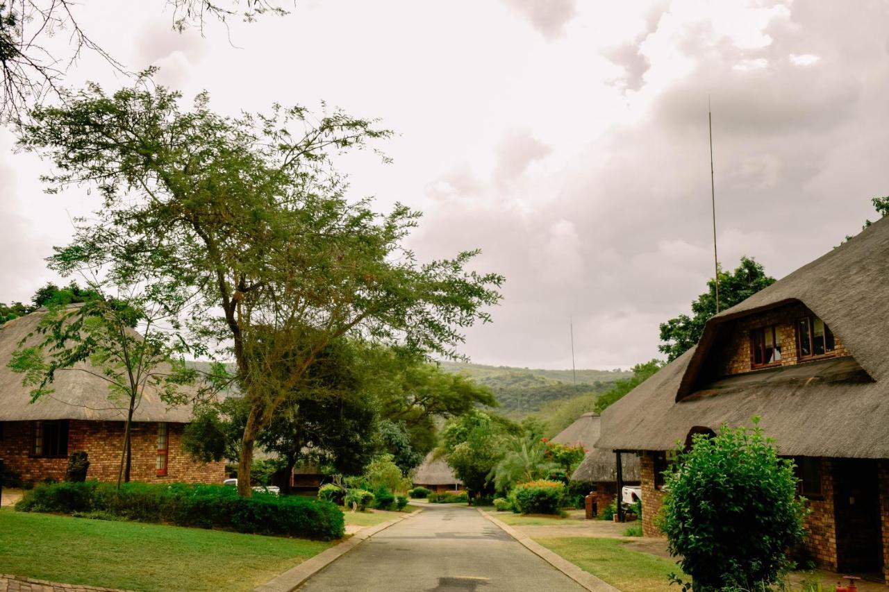Inyamatane Luxury Lodge Hazyview Buitenkant foto