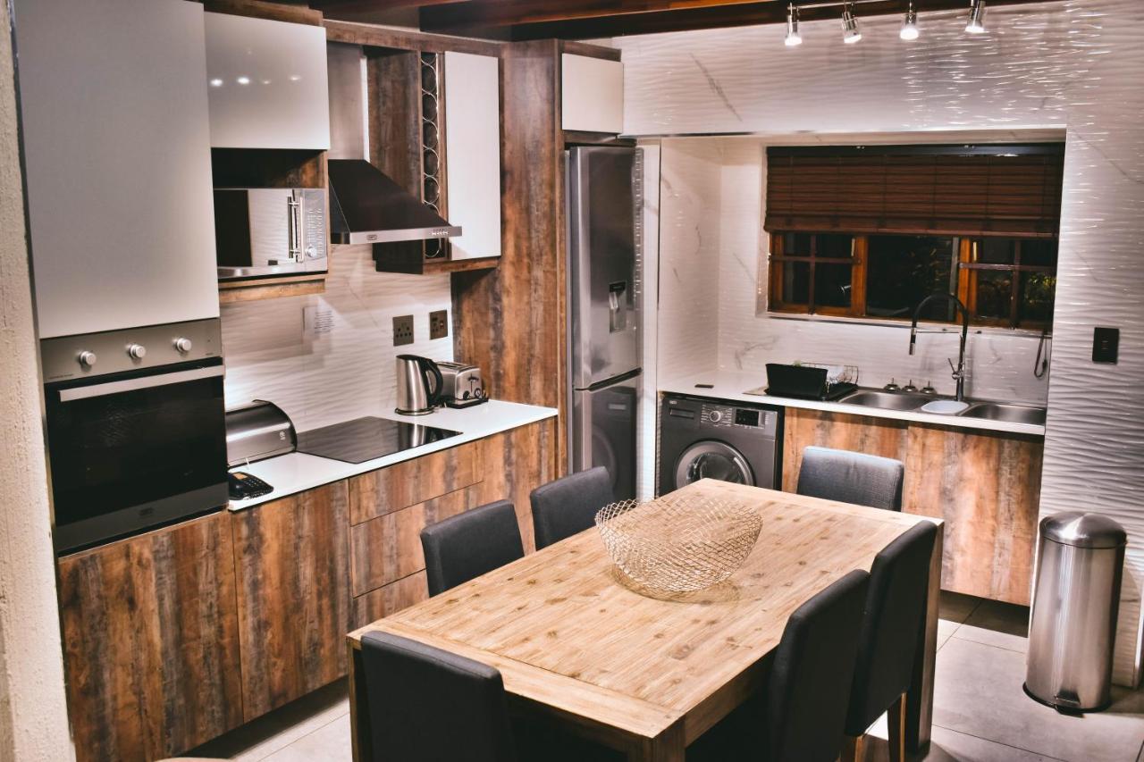 Inyamatane Luxury Lodge Hazyview Buitenkant foto