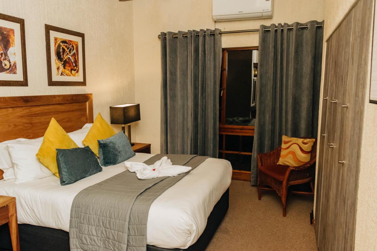 Inyamatane Luxury Lodge Hazyview Buitenkant foto